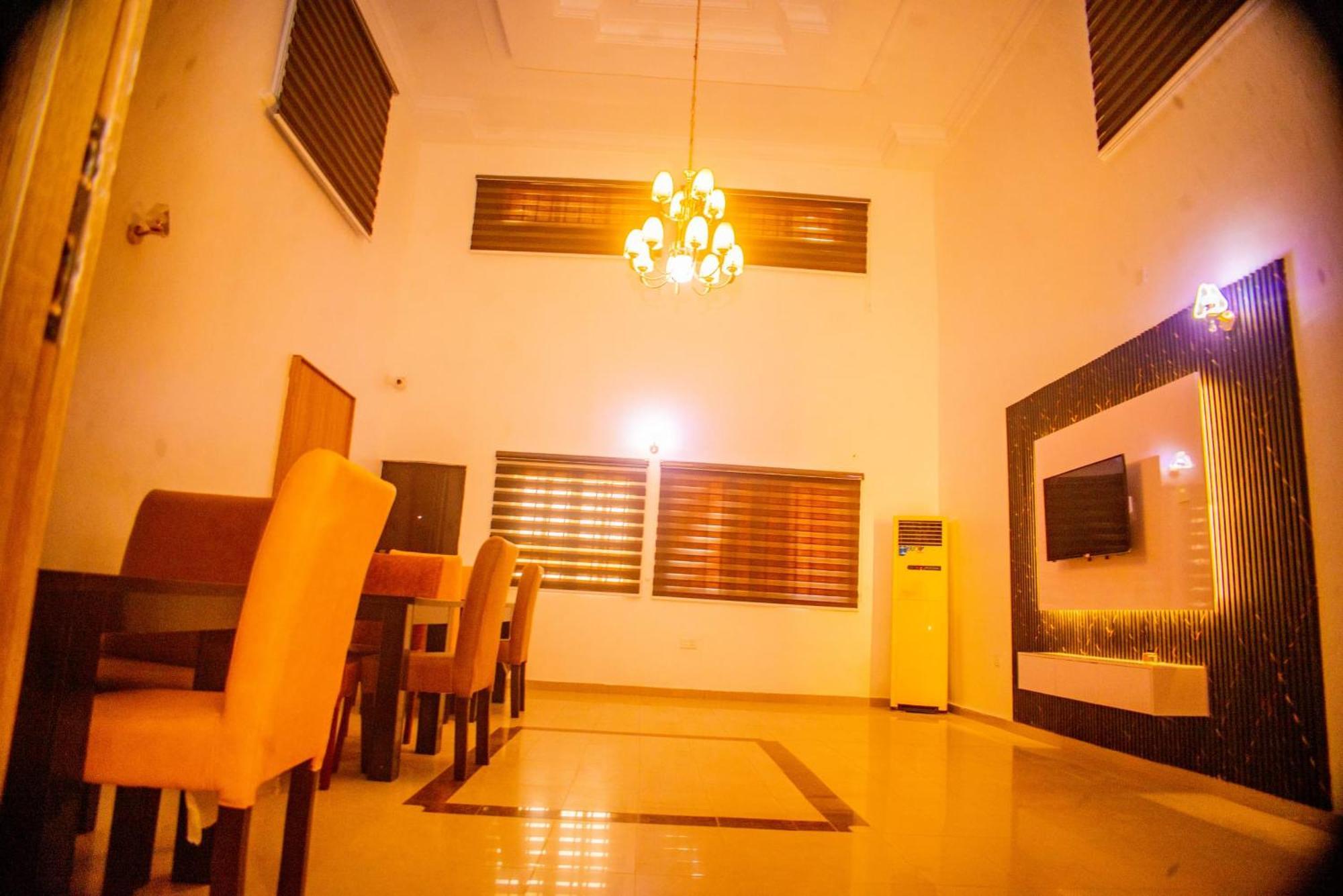 Kay'S Place Luxury Apartment Oshogbo Kültér fotó